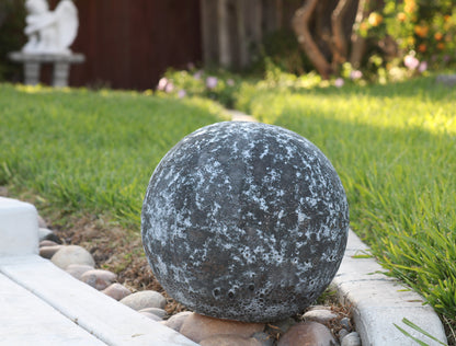 Outdoor Decorative Sphere Vintage 16" By Plantatorem
