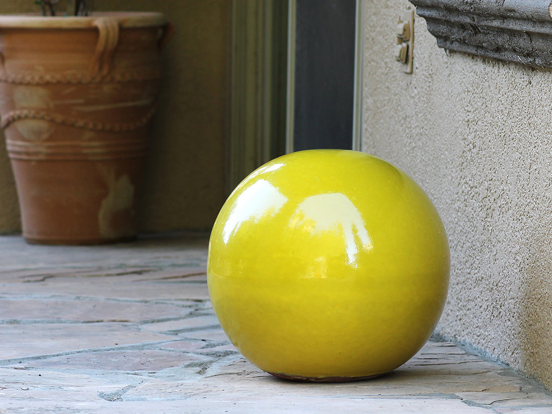 Outdoor Decorative Sphere Glazed 12" By Plantatorem