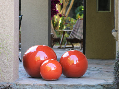 Outdoor Decorative Sphere Glazed 12" By Plantatorem