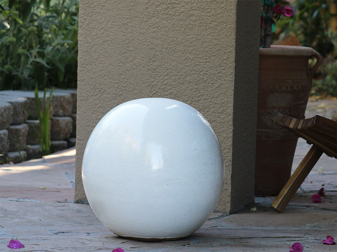 Outdoor Decorative Sphere Glazed 12" By Plantatorem