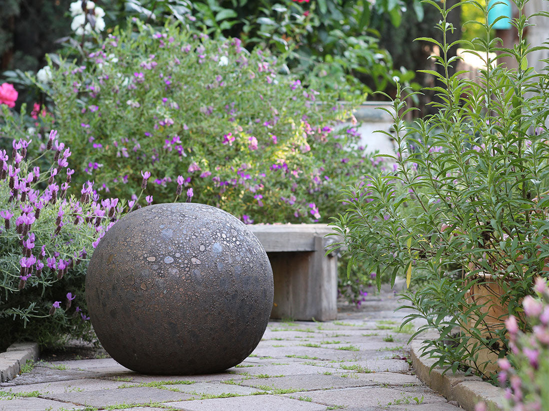 Outdoor Decorative Sphere Vintage 16" By Plantatorem