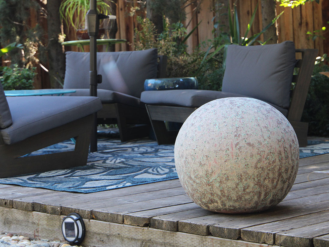 Outdoor Decorative Sphere Vintage 19.5" By Plantatorem